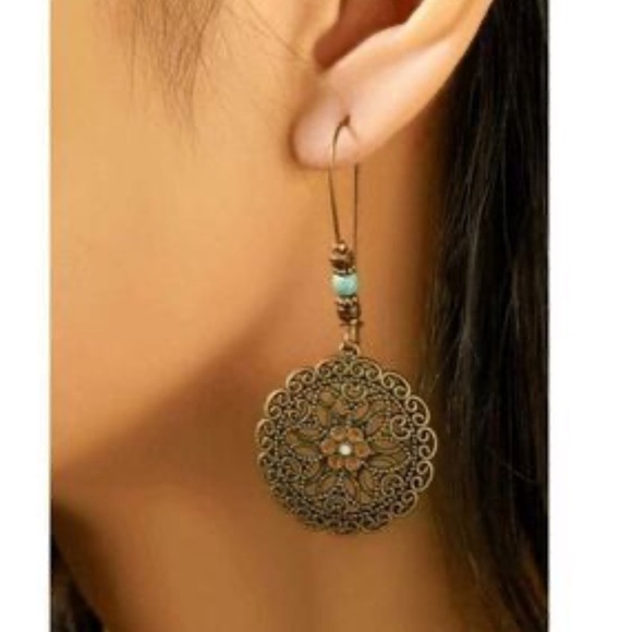 🟢new handmade bohemian inspired dingle earrings - Picture 1 of 2